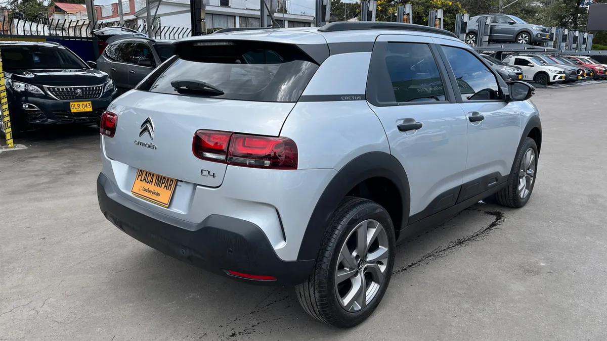 Citroën C4 2023 Gris Bogotá