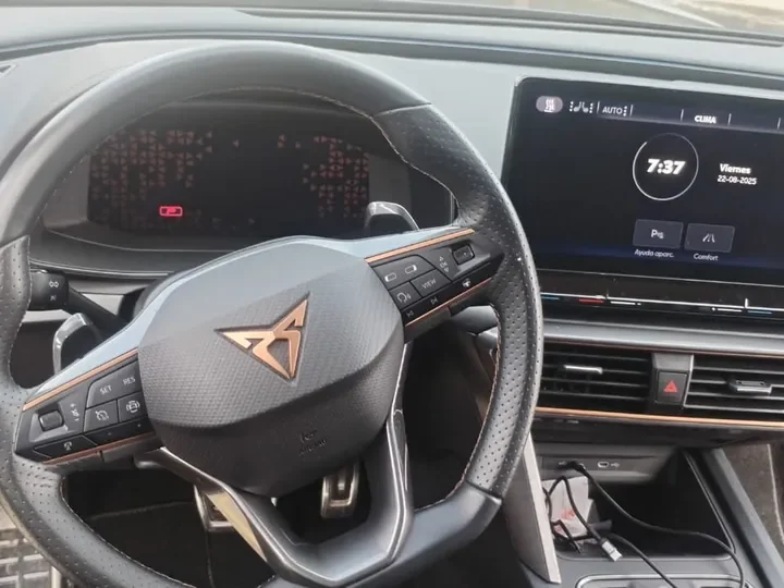 Cupra Formentor 2024 híbrido enchufable6