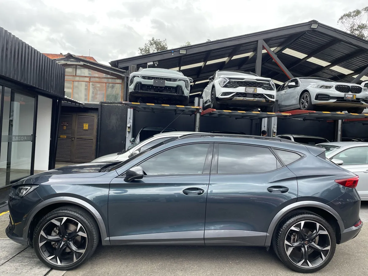 Cupra Formentor 2023 Gris Bogotá