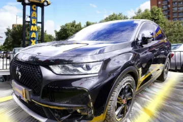 D.S. 7 Crossback 1.6 Performance Line