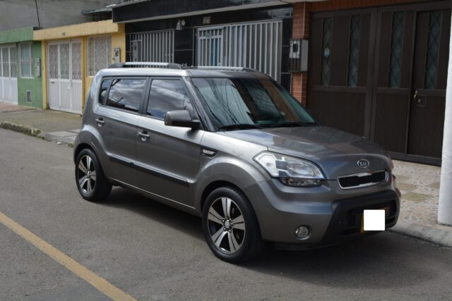 Kia Soul 2011 Gris Bogotá