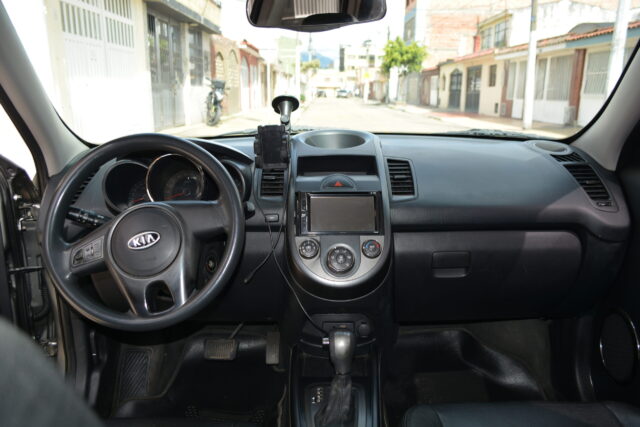 Kia Soul 2011 Gris Bogotá