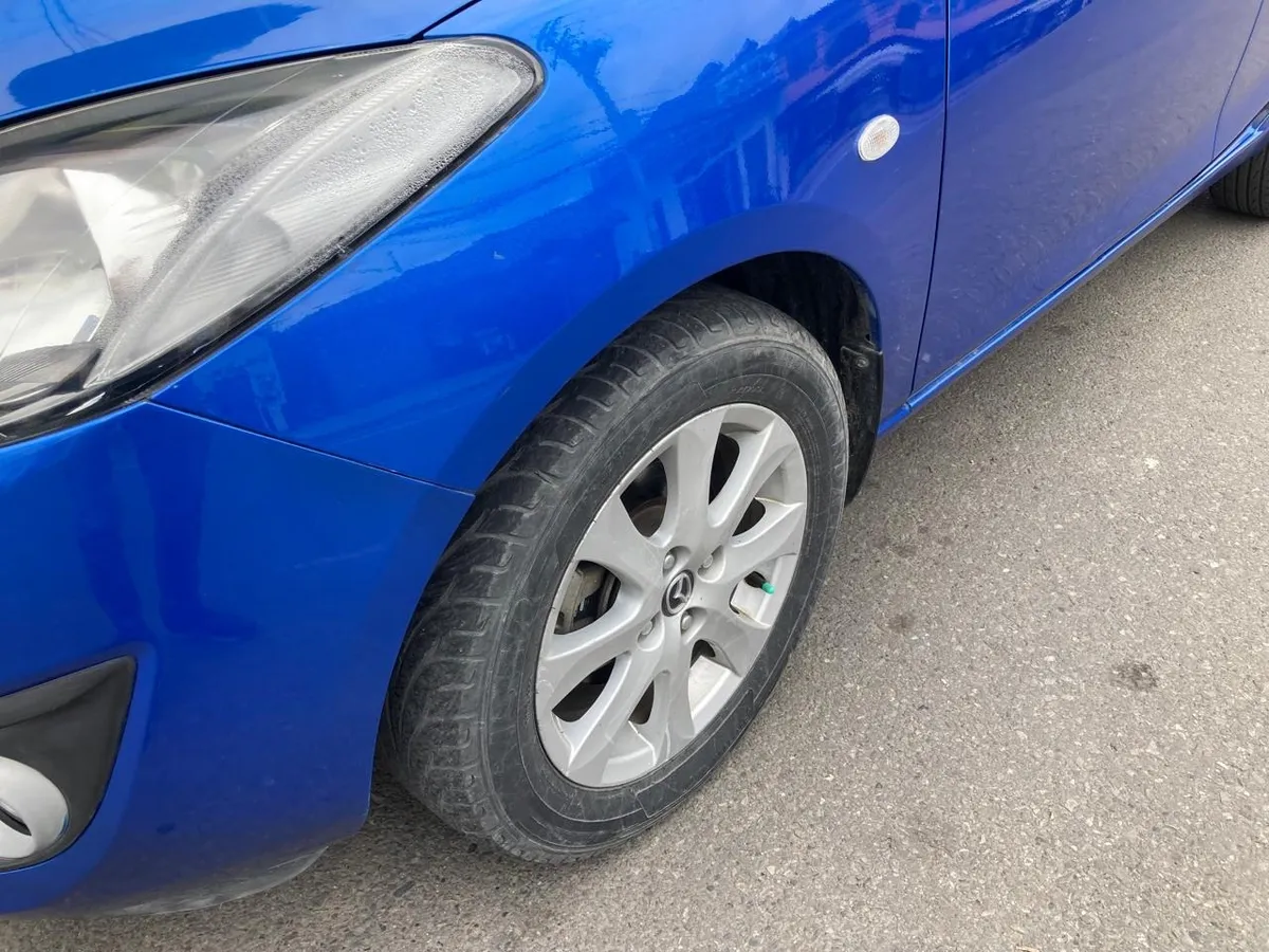 Mazda 2 1.5 15ha1c 2013 Azul