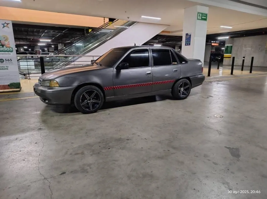 Daewoo Cielo 1999 Gris Bogotá