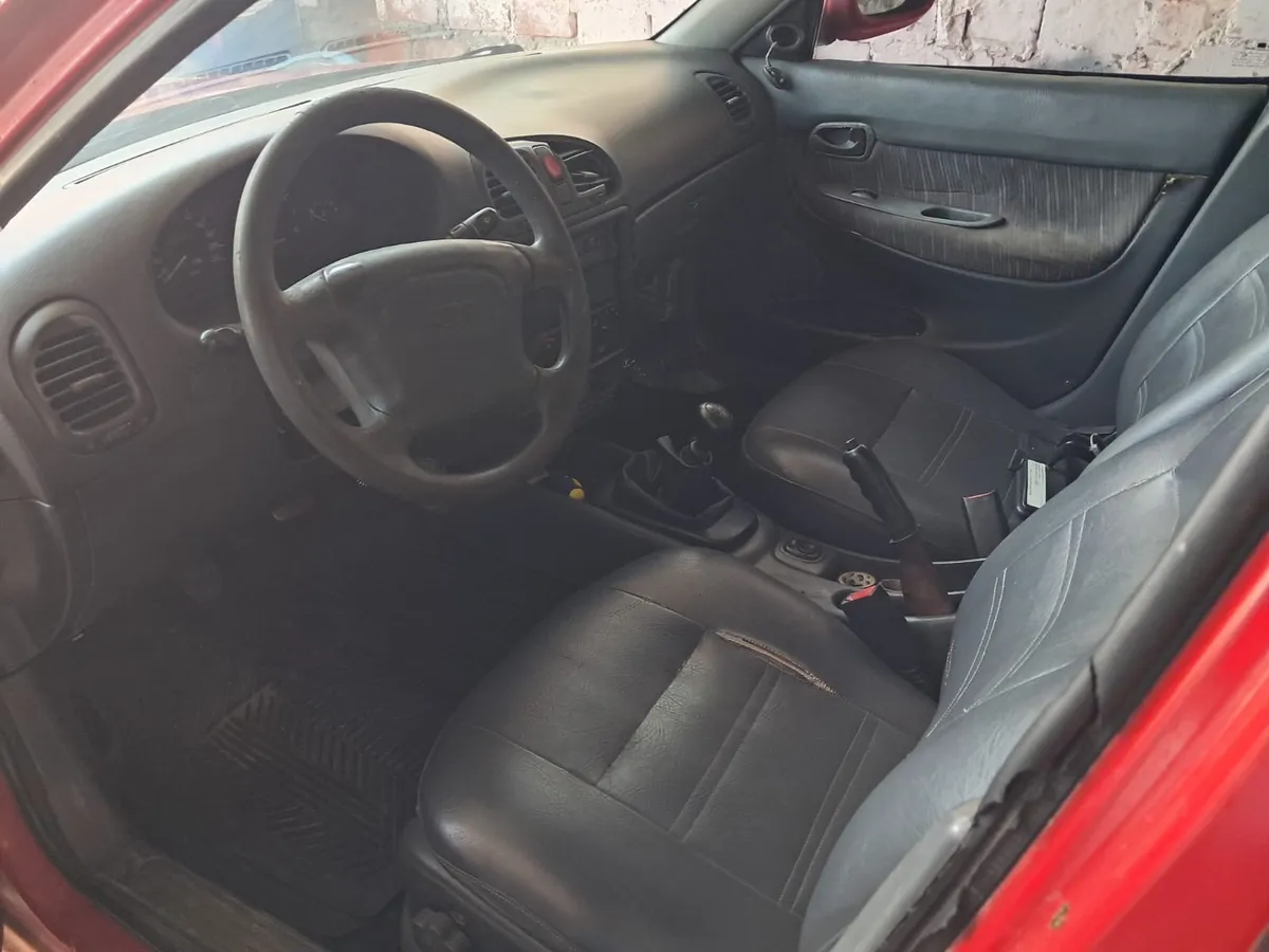 Daewoo Nubira 1999 Rojo Ciénaga