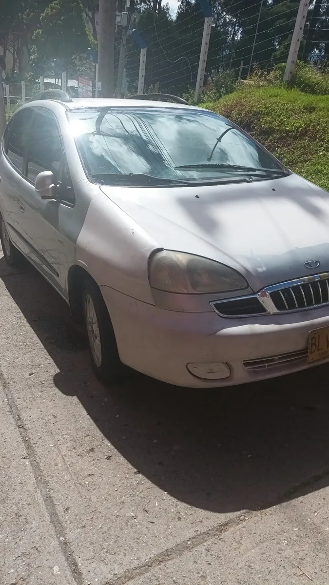 Daewoo Tacuma 2002 Plateado Bogotá