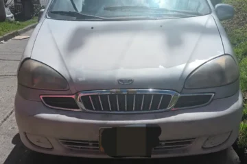 Daewoo Tacuma 2.0 Cdx 2002 plateado3