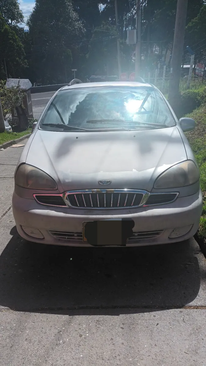 Daewoo Tacuma 2002 Plateado Bogotá