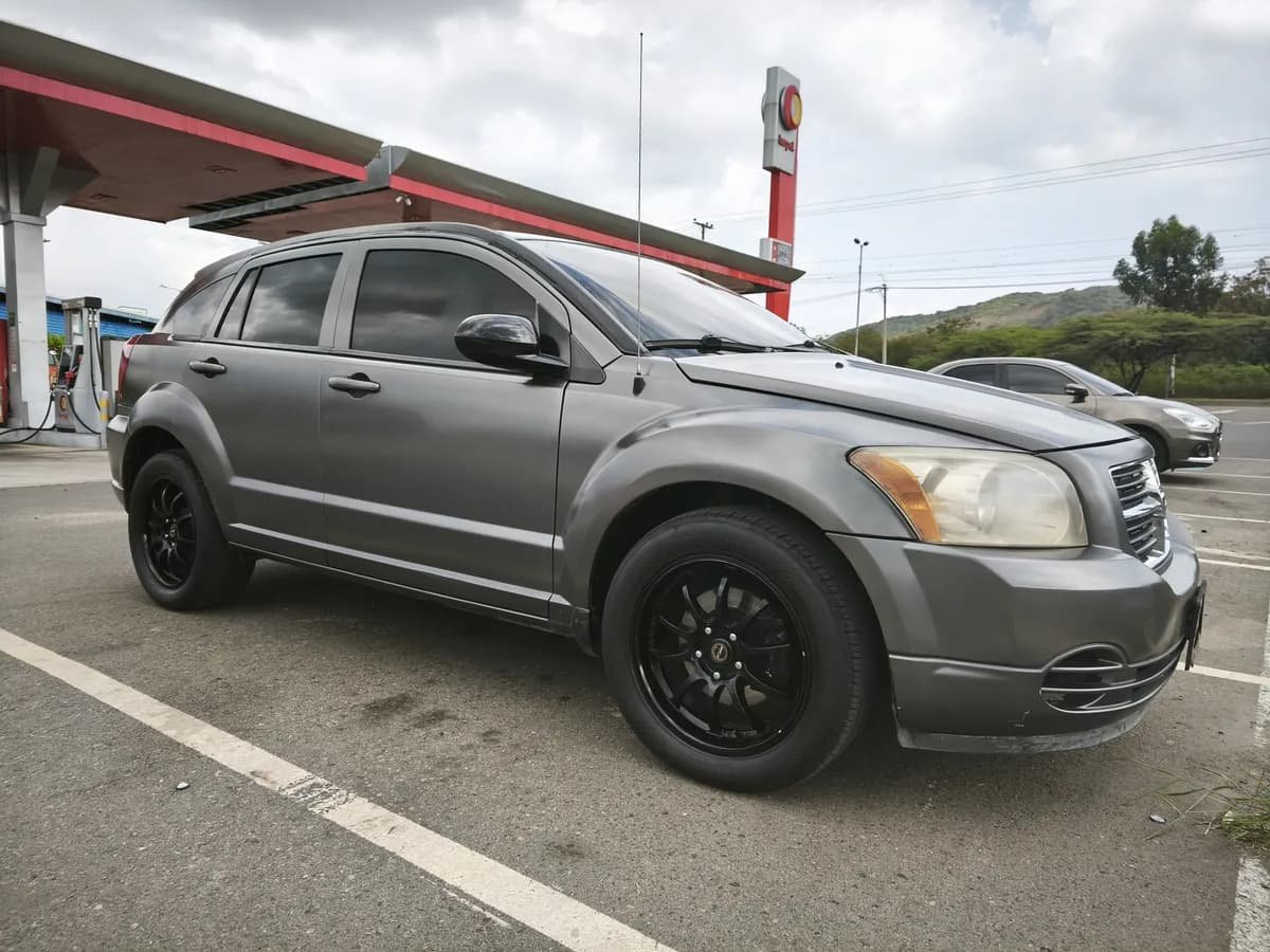 Dodge Caliber 2.0 Sport 2008 Gris