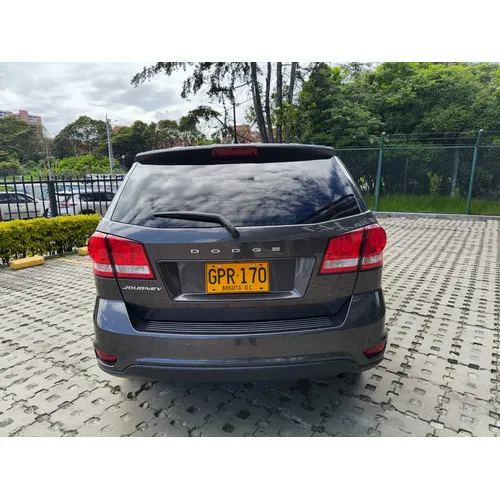 Dodge Journey 2019 Gris Bogotá