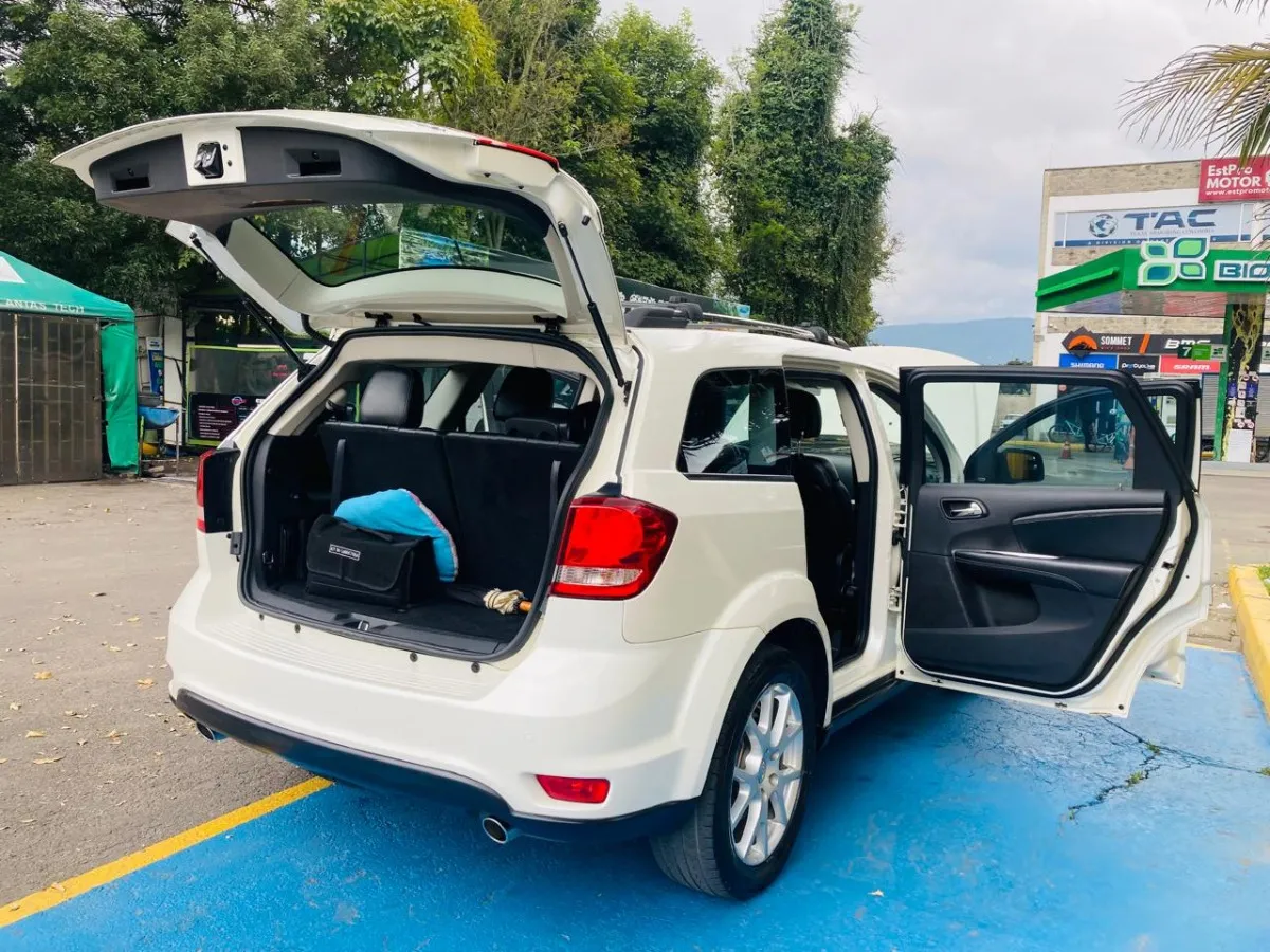 Dodge Journey 3.6 Sxt Fl 2012 Blanco