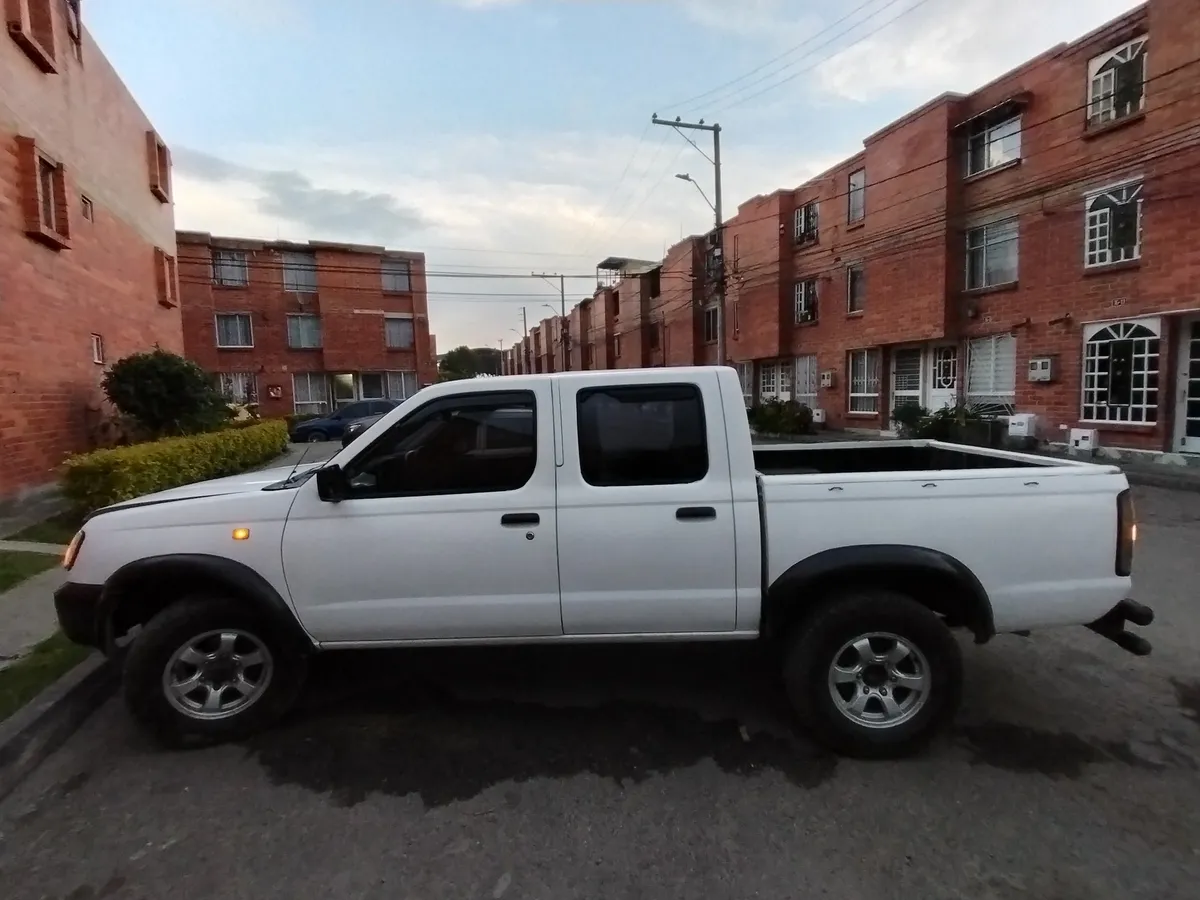 Dongfeng Rich 2014 Blanco Mosquera