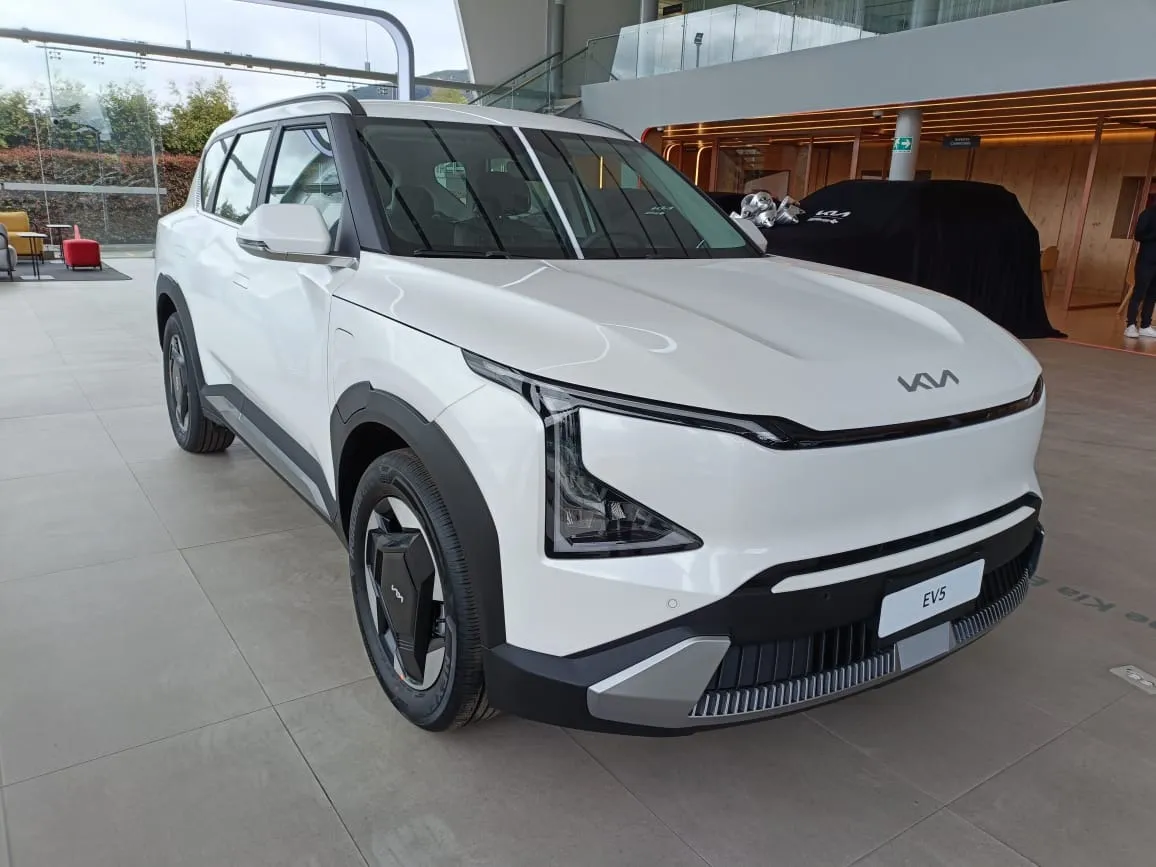 Kia EV5 2026 Blanco Bogotá