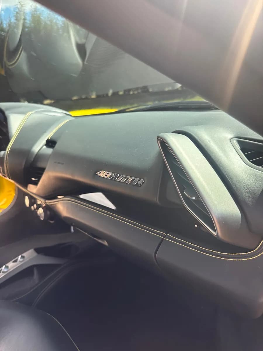 Ferrari 488 3.9 Gtb 2016 Amarillo