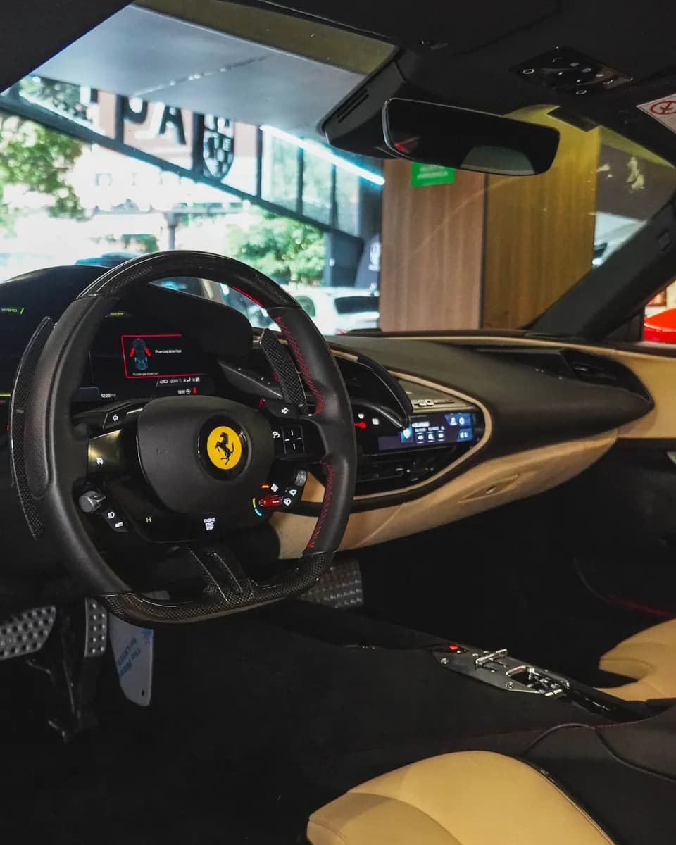 Ferrari SF90 4.0 Stradale 2023 Rojo