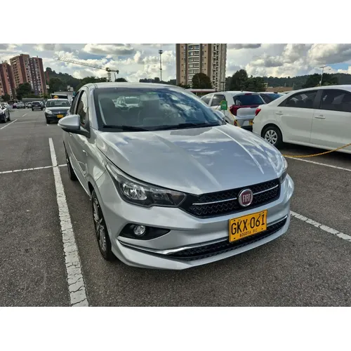 Fiat Cronos 2019 Plateado Bogotá