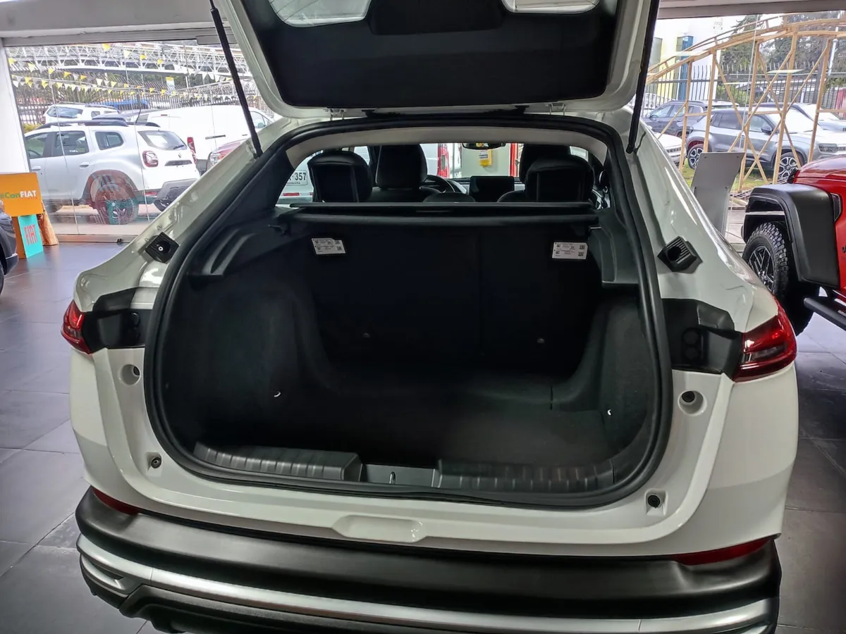 Fiat FASTBACK 2025 Blanco Bogotá