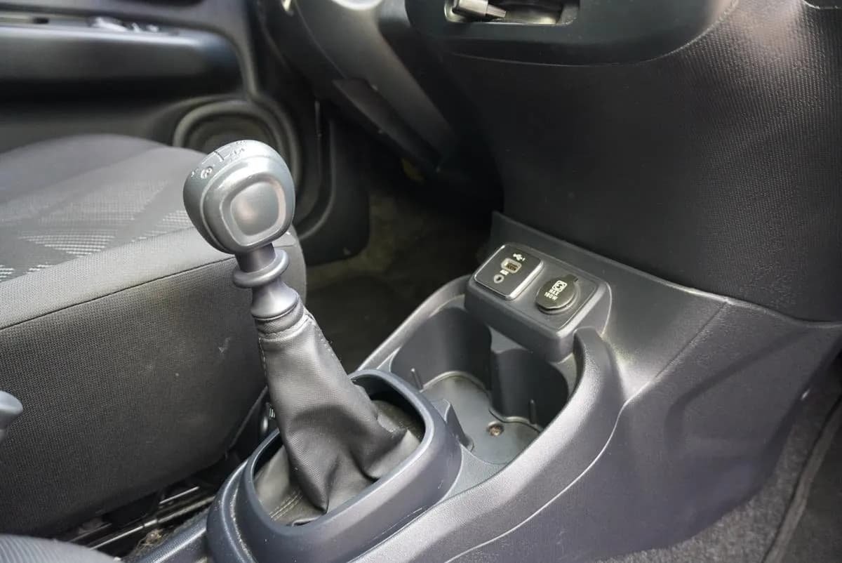 Fiat Mobi 1.0 Like Modelo 2023 Gris