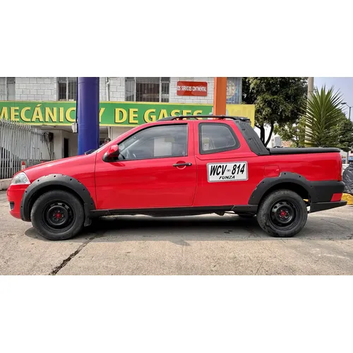 Fiat Strada 2014 Rojo Bogotá