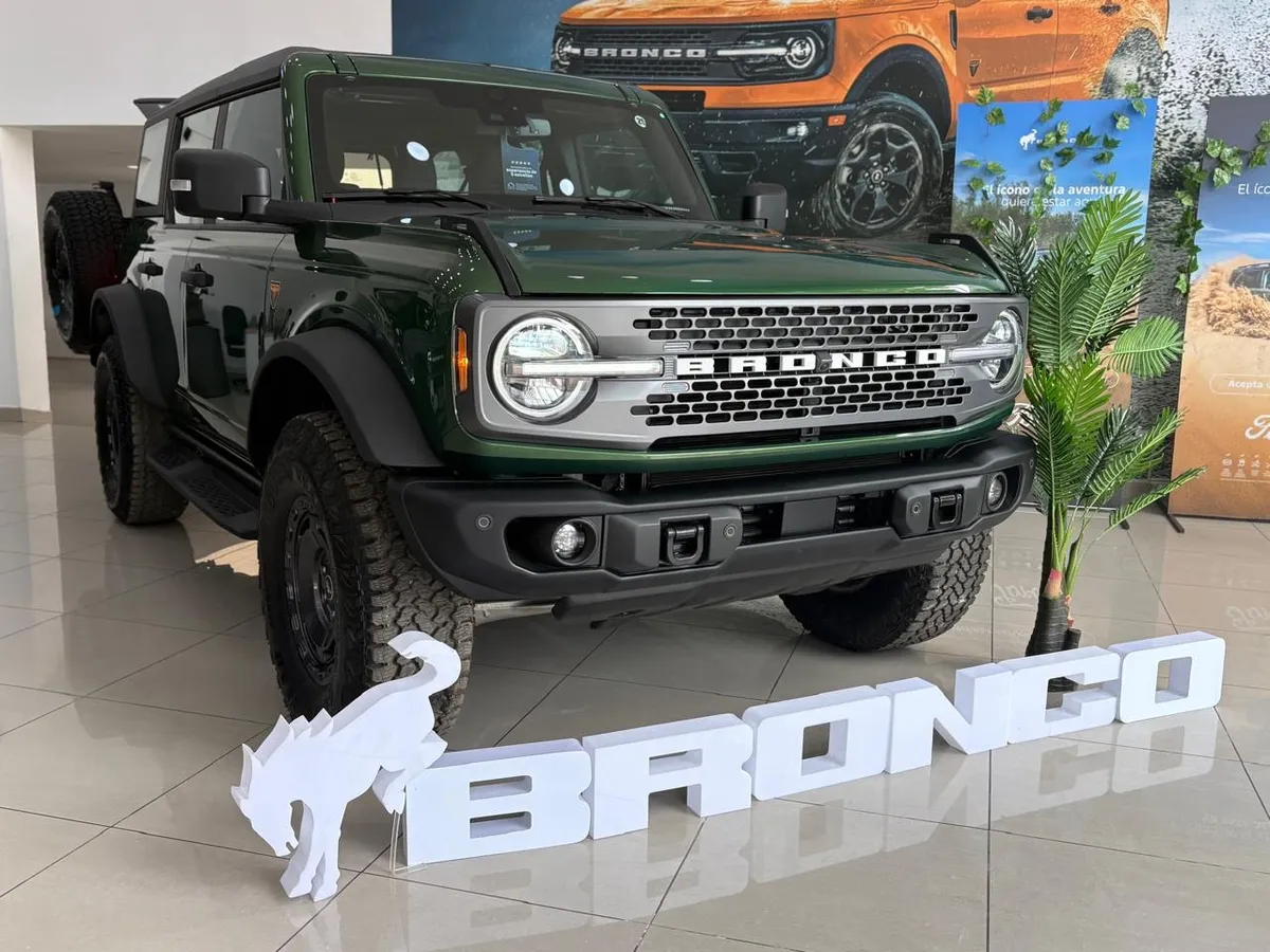 Ford Bronco 2025 Verde Bogotá