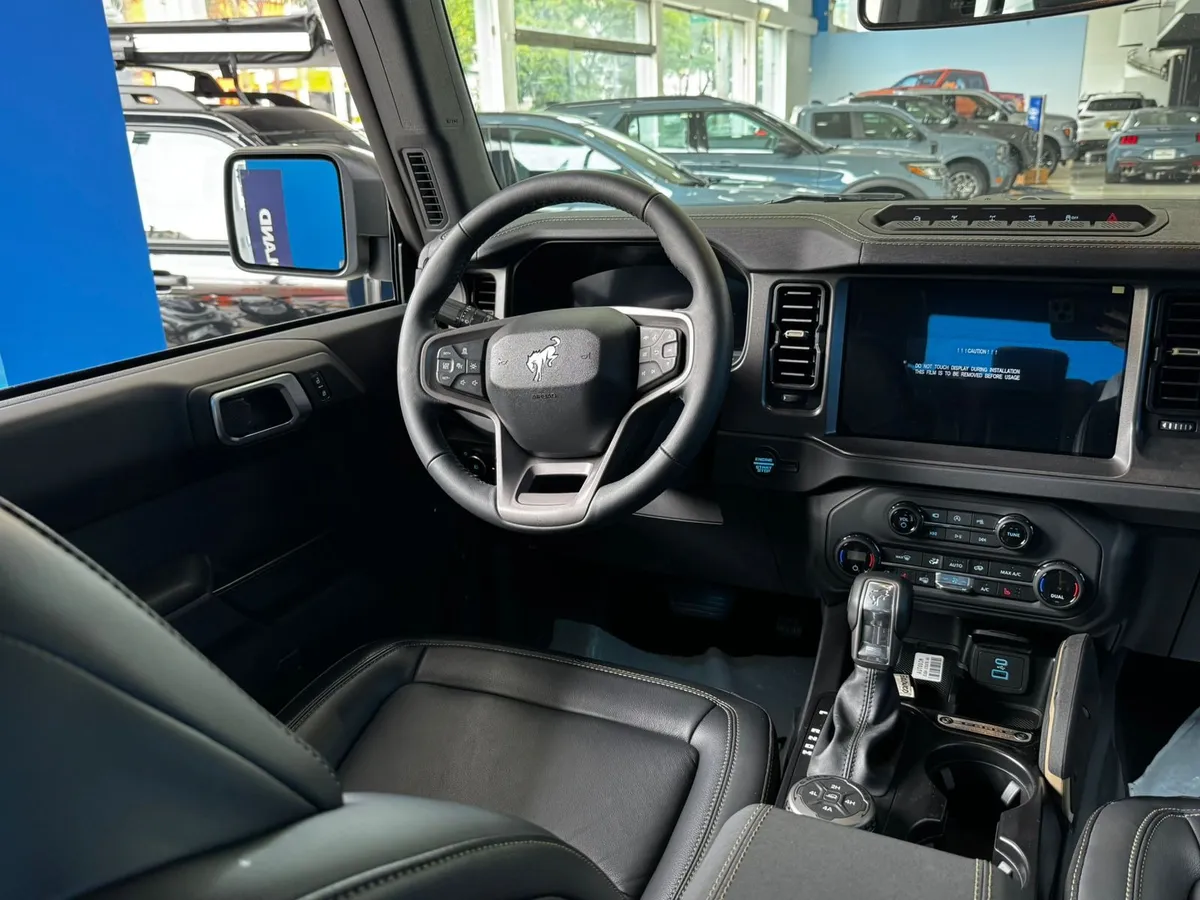 Ford Bronco 2025 Verde Medellín