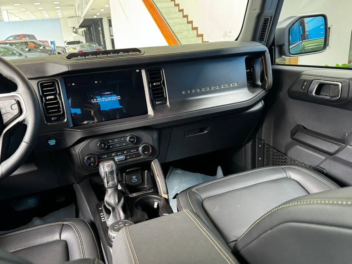 Ford Bronco 2025 Verde Medellín