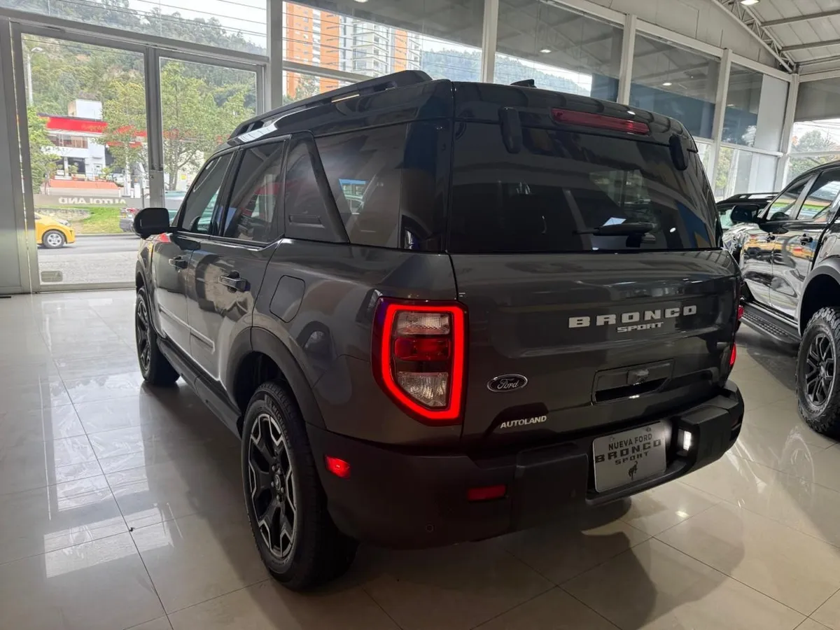 Ford Bronco Sport 2025 Gris Bogotá