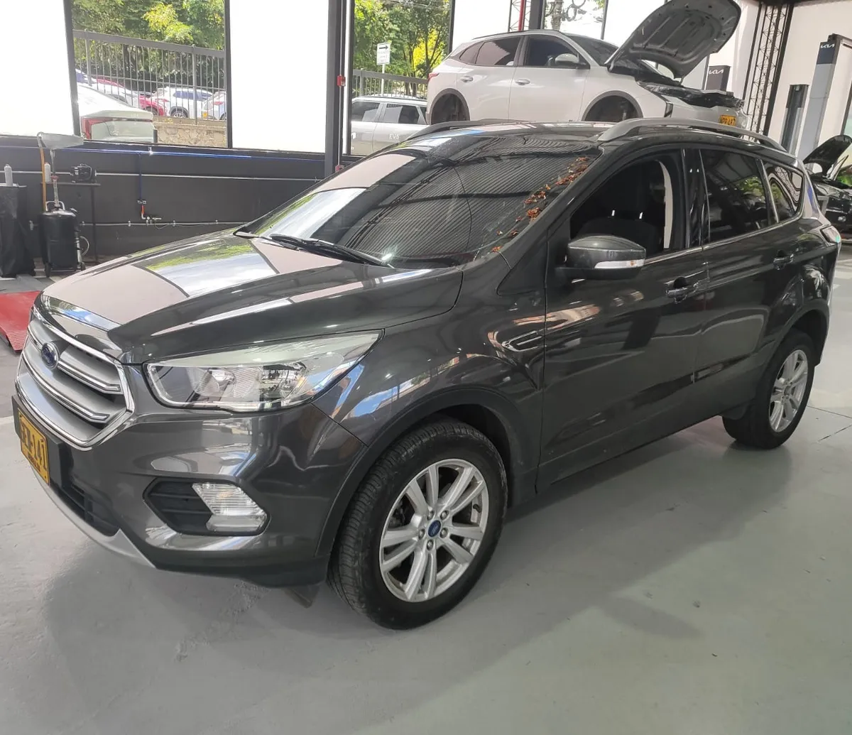 Ford Escape 2019 Gris Medellín