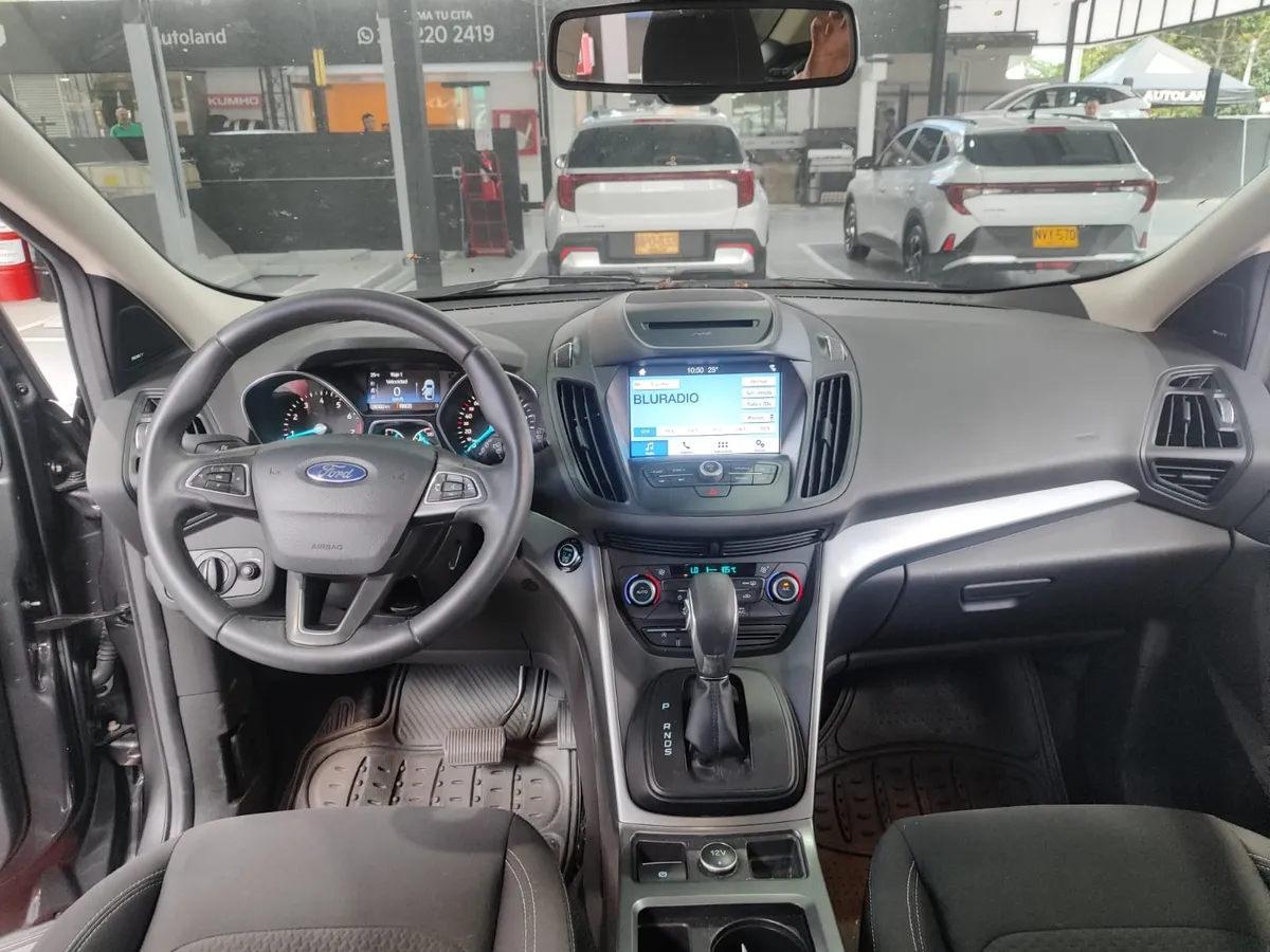 Ford Escape 2019 Gris Medellín