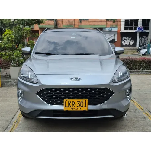 Ford Escape 2022 Plateado Medellín