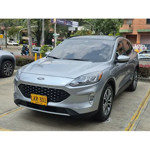 Ford Escape 2022 Plateado Medellín
