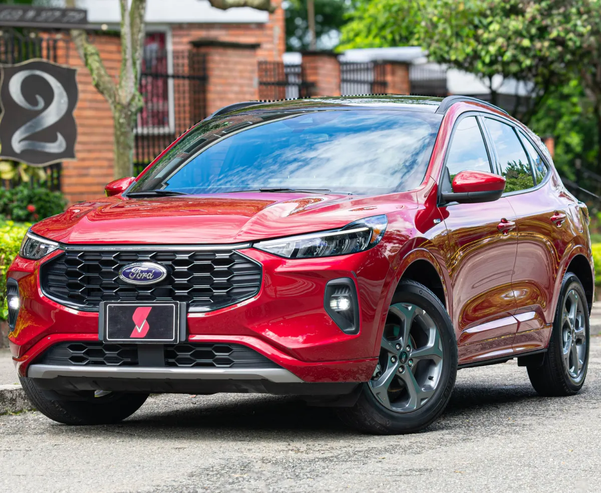 Ford Escape 2023 Rojo Bucaramanga