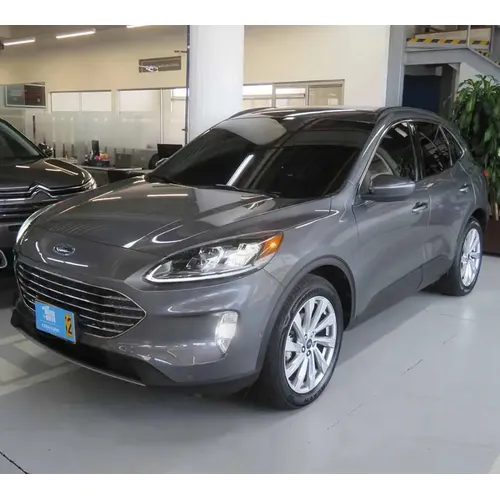 Ford Escape Titanium 2022 Gris Bogotá
