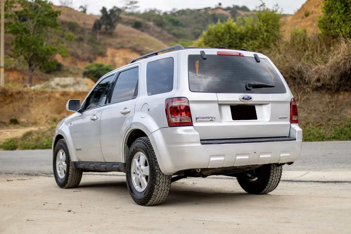 Ford Escape 2008 Gris Ocaña