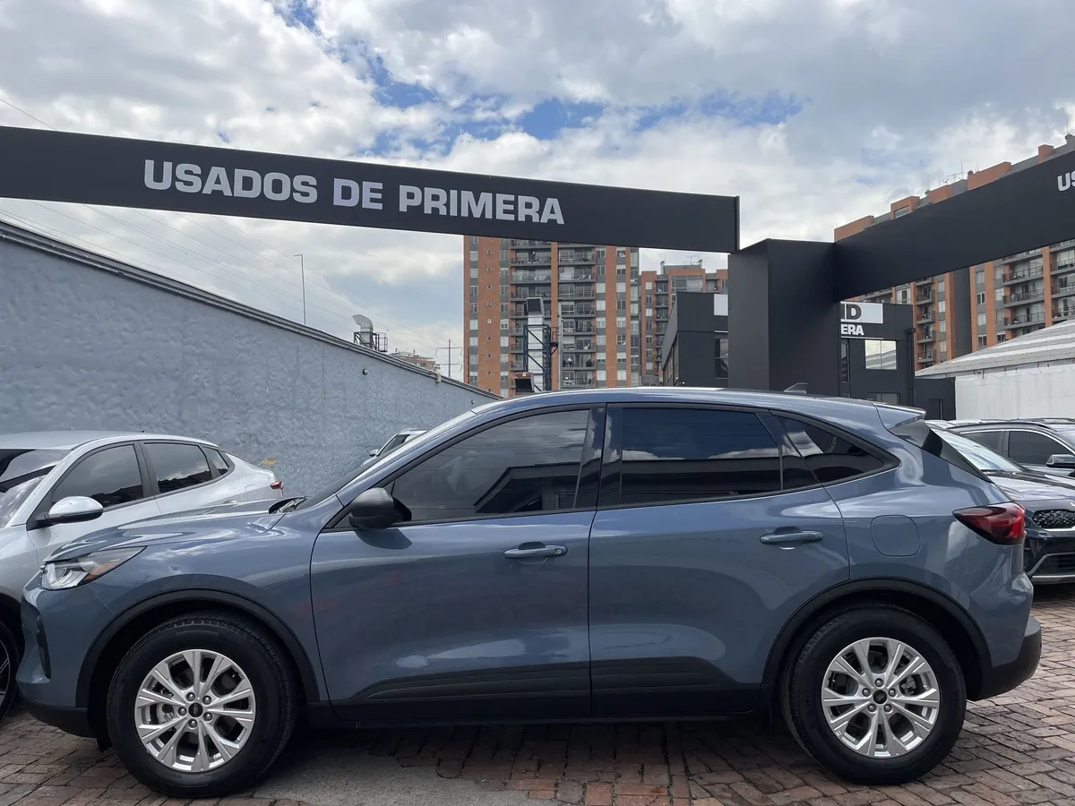 Ford Escape 2025 Azul Bogotá