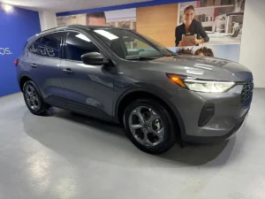 Ford Escape 2025 Gris Pereira