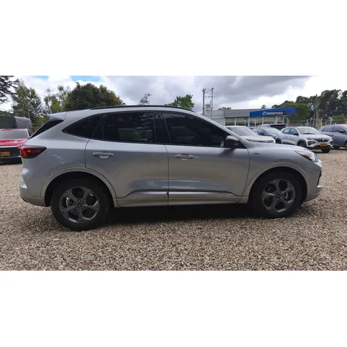 Ford Escape SE 2023 Plateado Bogotá
