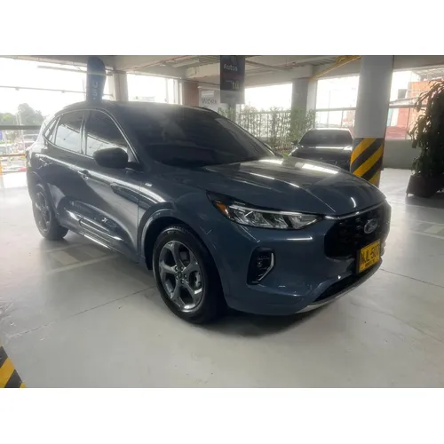 Ford Escape 2023 Azul Bogotá
