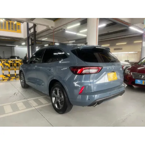 Ford Escape 2023 Azul Bogotá