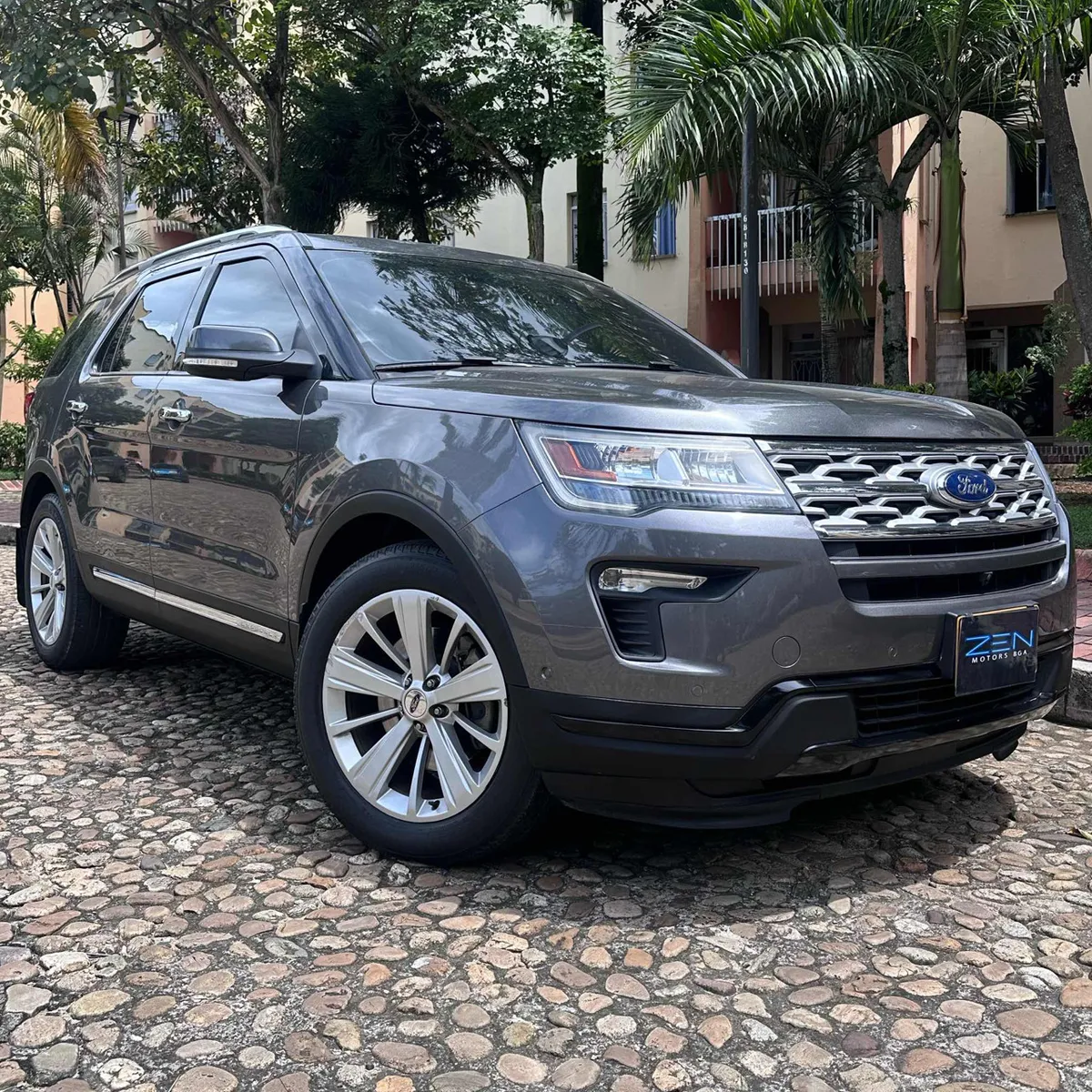 Ford Explorer Limited 2019 Gris Bucaramanga
