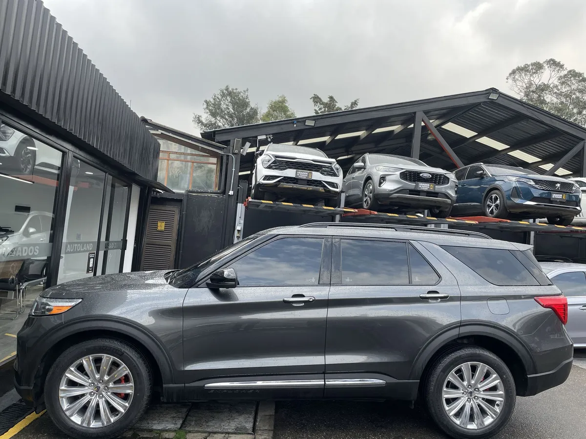Ford Explorer Limited 2020 Gris Bogotá