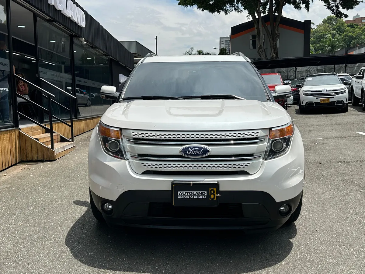 Ford Explorer Limited 2015 Blanco Medellín