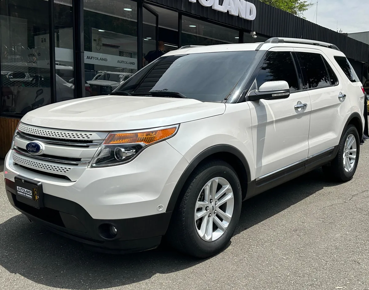 Ford Explorer Limited 2015 Blanco Medellín