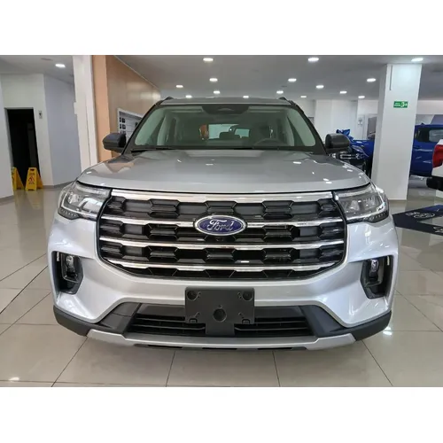 Ford Explorer 2025 Plateado Bogotá