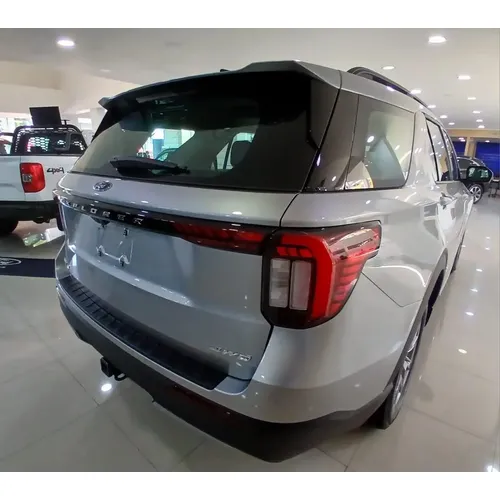 Ford Explorer 2025 Plateado Bogotá
