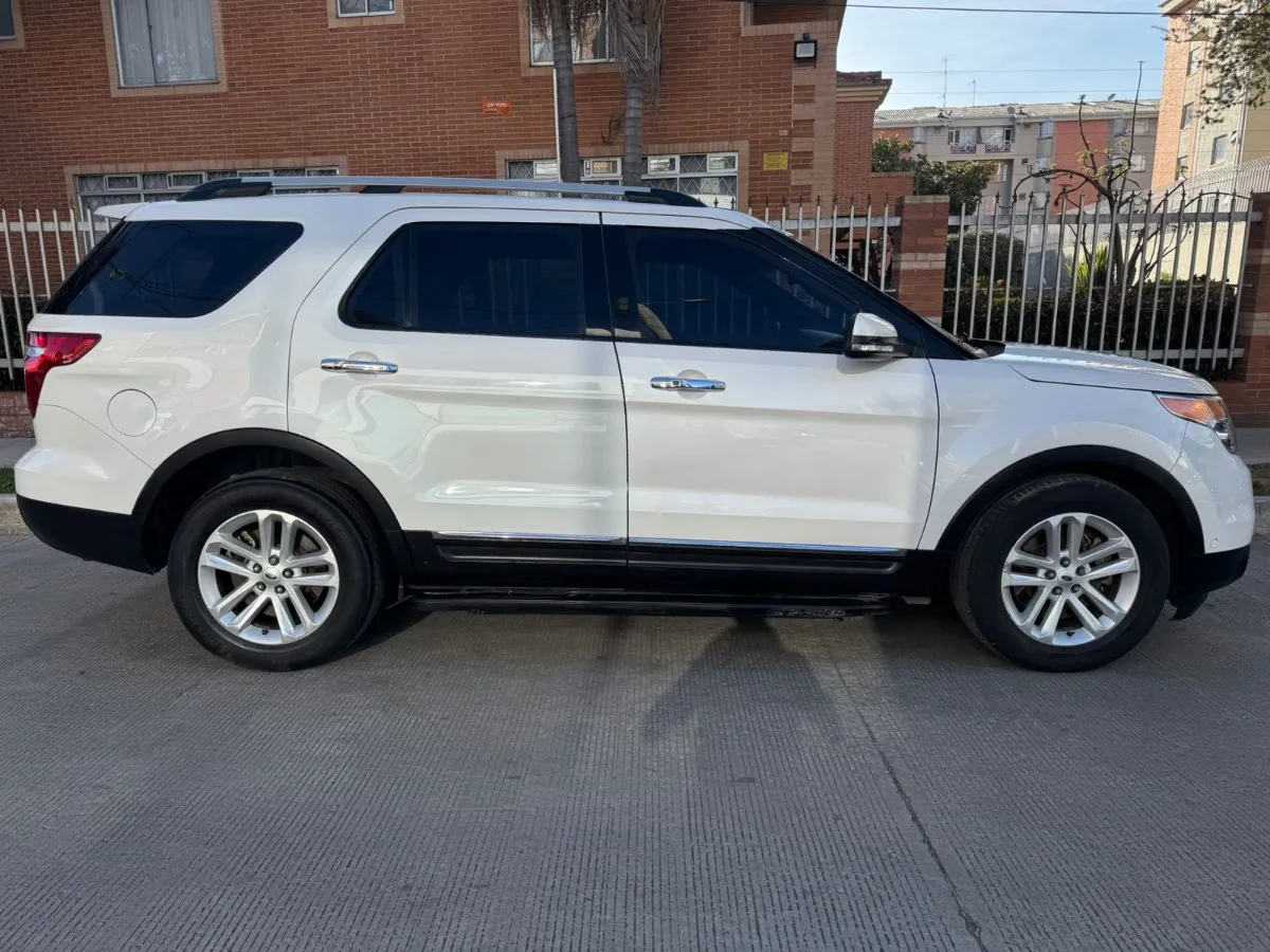 Ford Explorer Limited 2015 Blanco Bogotá