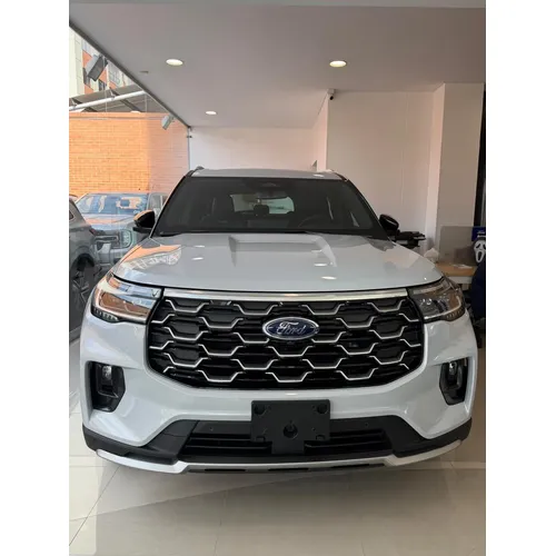 Ford Explorer 2025 Plateado Bogotá