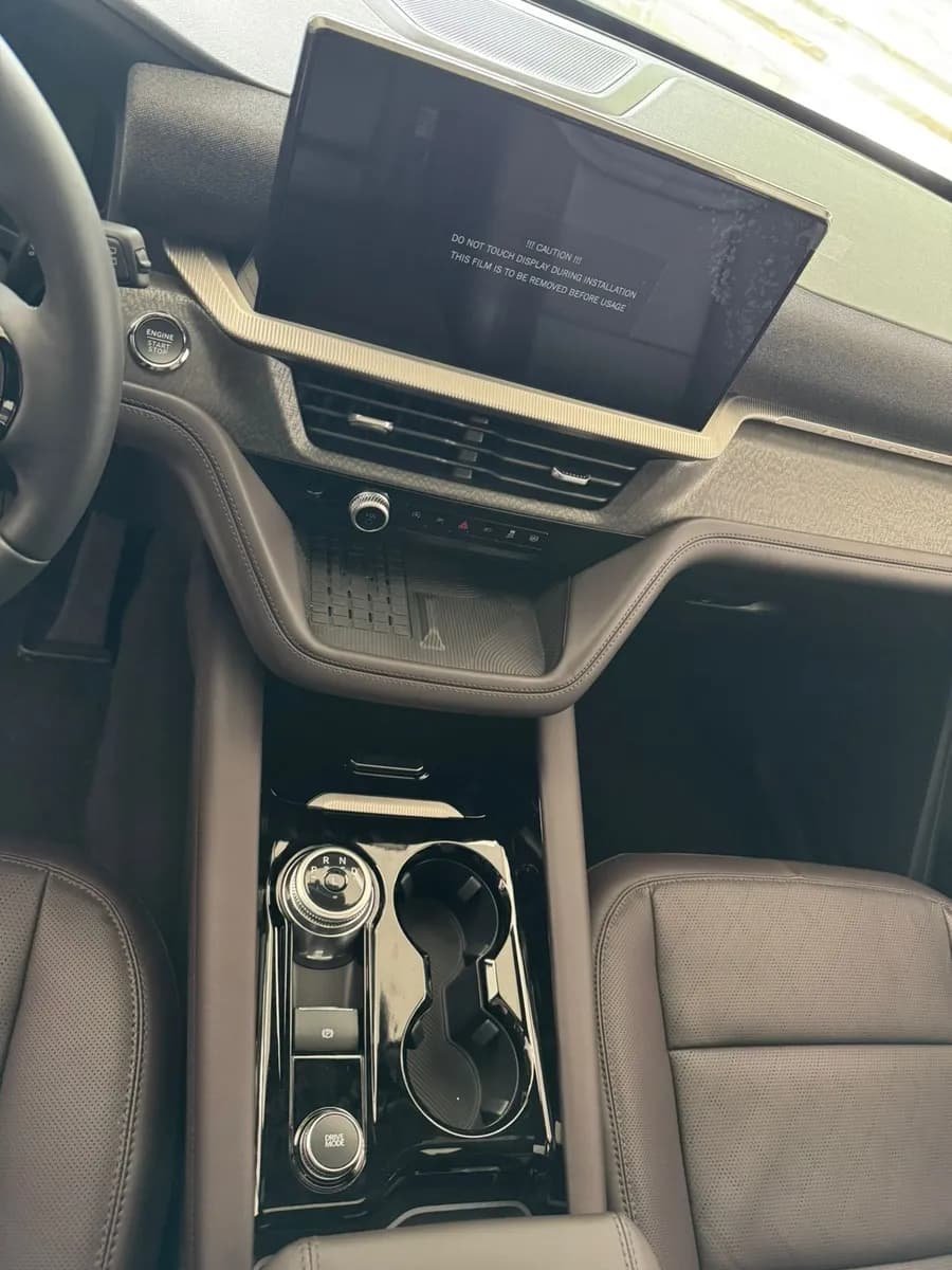 Ford Explorer Platinum 2025 Blanco
