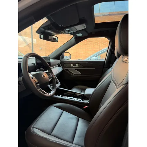 Ford Explorer 2025 Plateado Bogotá