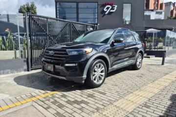 Ford Explorer Xlt
